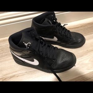 Jordan’s black and white